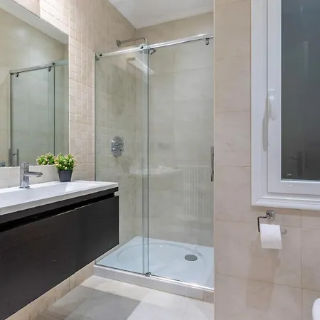 Espacioso Y Acogedor Junto Centro Azkuna