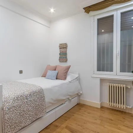 Espacioso Y Acogedor Junto Centro Azkuna * Bilbao