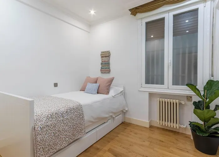 Espacioso Y Acogedor Junto Centro Azkuna * بلباو